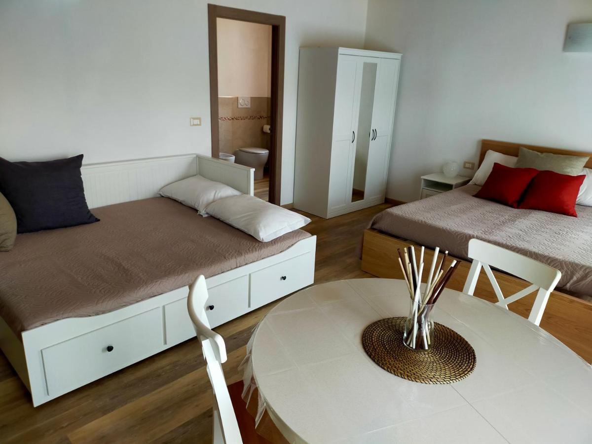 Cascina Ghitin Relais Guest House Асти Екстериор снимка