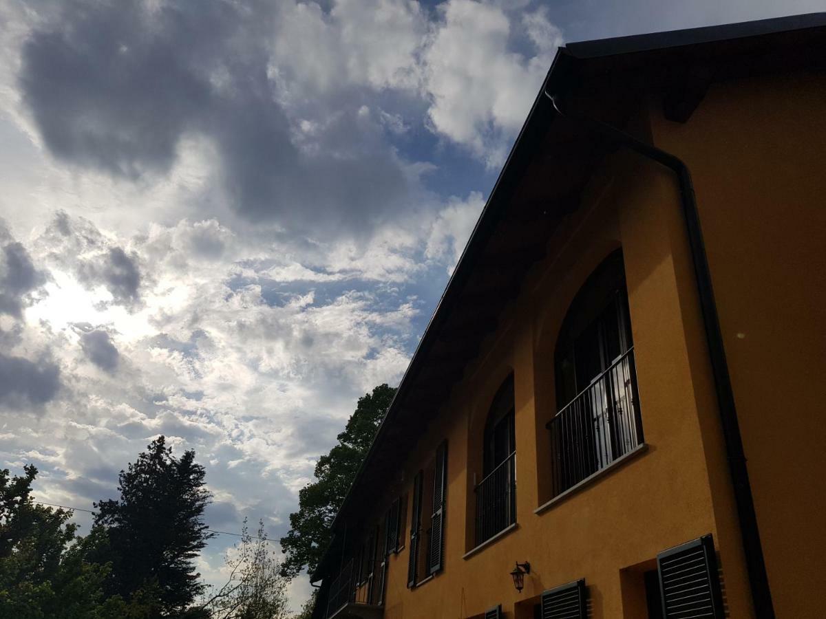 Cascina Ghitin Relais Guest House Асти Екстериор снимка