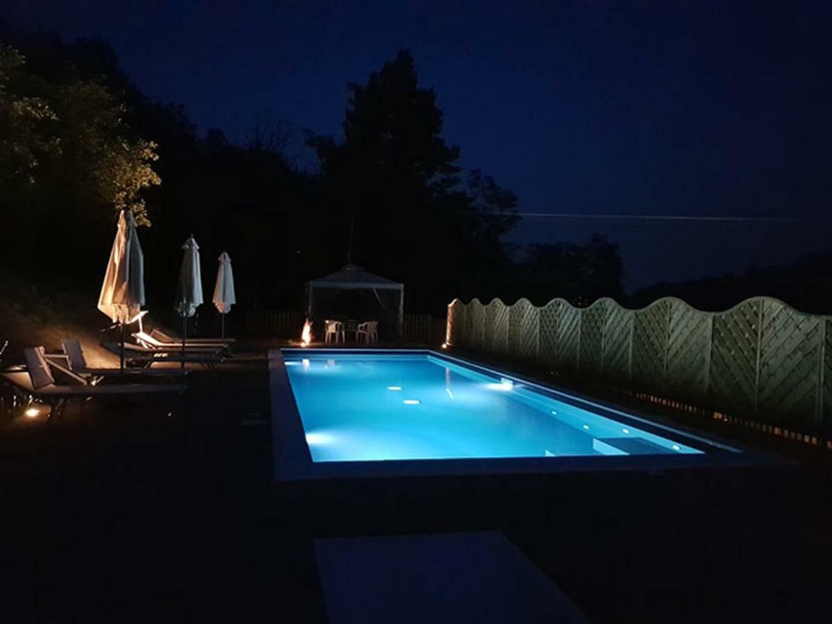 Cascina Ghitin Relais Guest House Асти Екстериор снимка